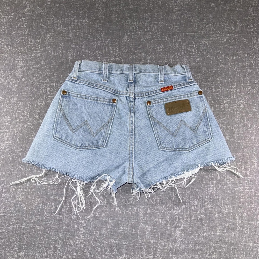 Wrangler Womens High Rise Cutoff Denim Shorts Light Blue Frayed Sz 3 1014MWZGH